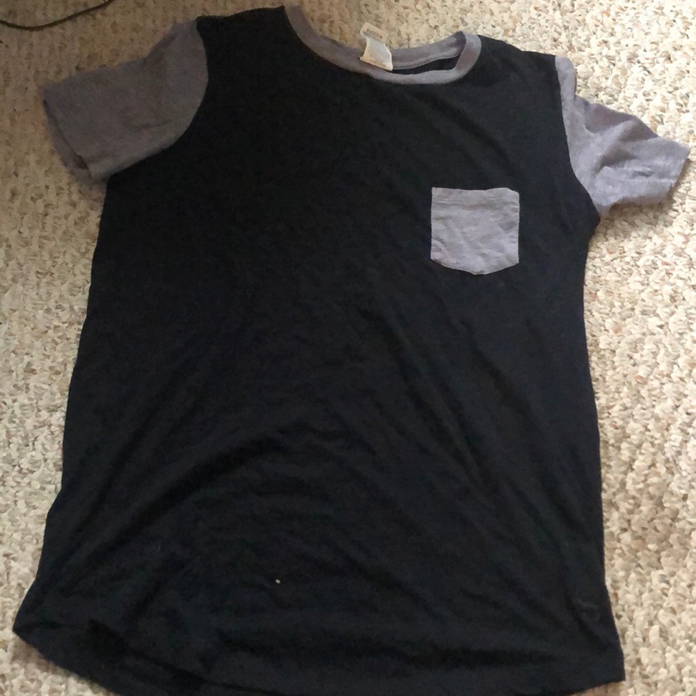 Pink/vs shirt